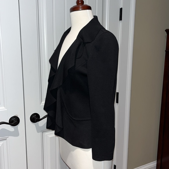 St. John Collection for Neiman Marcus Black Size 4 Ruffle Collar Cardigan - Picture 2 of 4